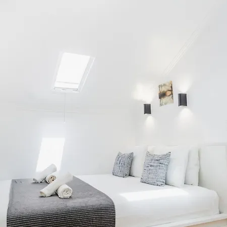 Pensamento 4 - 4ª Andar Homestay Lisbon